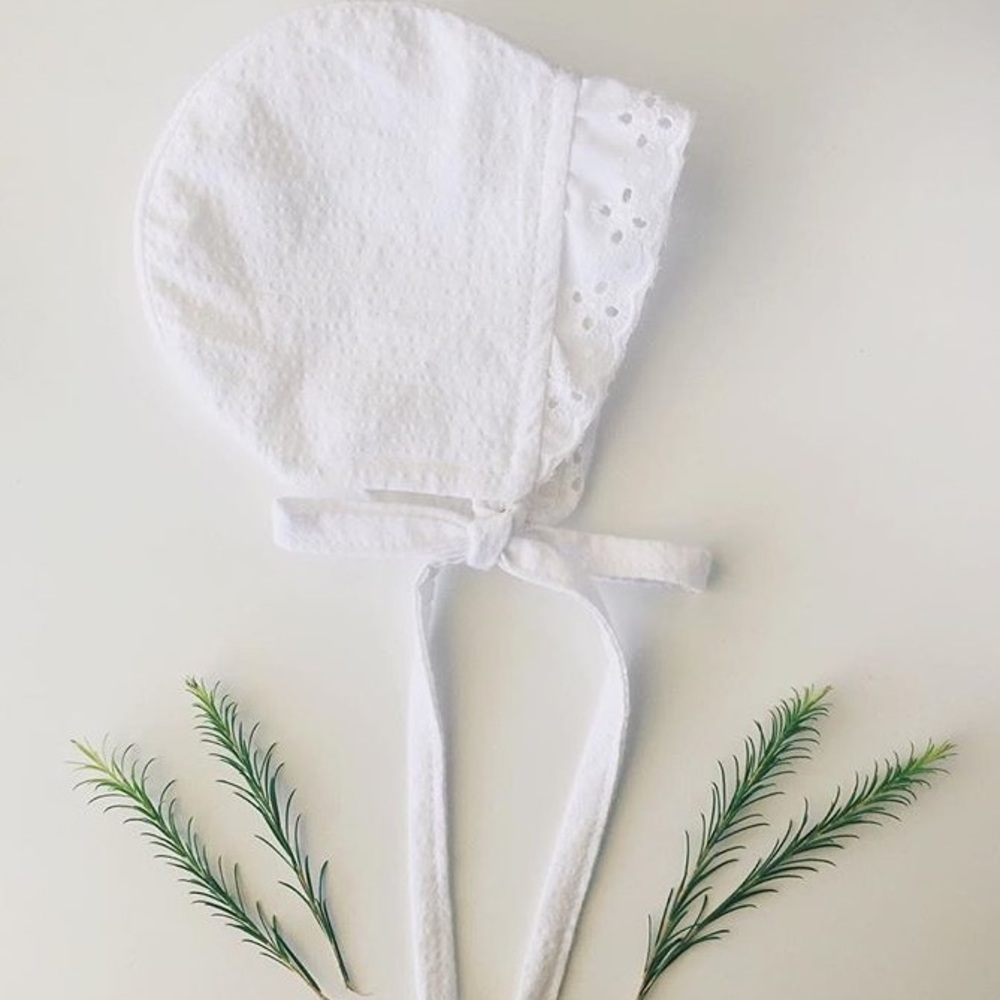 Handmade Baby Bonnet. NWT